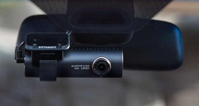 Автомобільні відеореєстратори BlackVue моделі 2018 року