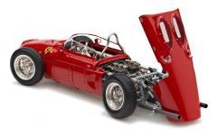 СMC Ferrari 156F1 Dino "Sharknose" 1961 1/18